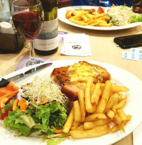 Tewantin-Noosa RSL - Yamba Accommodation 0