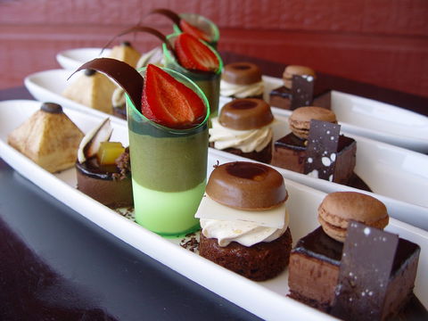 Sabor Dessert Bar - Yamba Accommodation 1