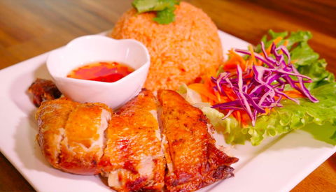 Fat Buddha Thai - Yamba Accommodation 0
