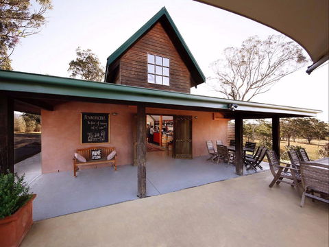 Petersons Wines On Broke Road - Yamba Accommodation 0