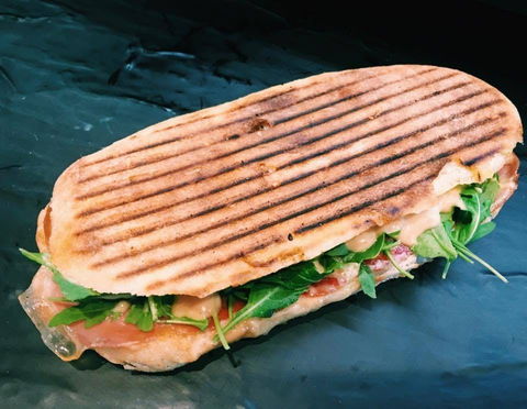 Railway Hotel Castlemaine - Yamba Accommodation 0