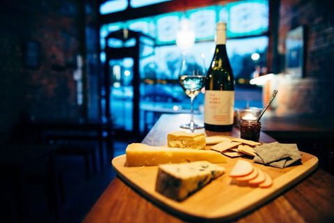 Laura St Seafood - Yamba Accommodation 0