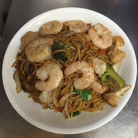 Wong's Noodle Bar - Yamba Accommodation 0