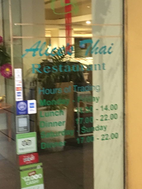 Alice's Thai Restaurant - Yamba Accommodation 1