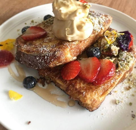 Ajanta - Yamba Accommodation 8