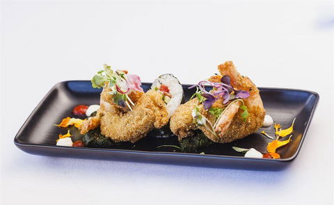L' Aqua Restaurant - Yamba Accommodation 2