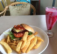 The Blue Heron Cafe - Yamba Accommodation