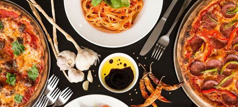 Arlo's Pizzeria - Yamba Accommodation 3