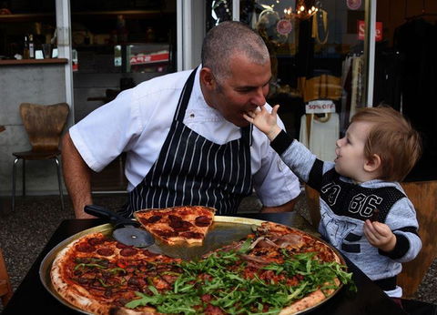 Arlo's Pizzeria - Yamba Accommodation 7