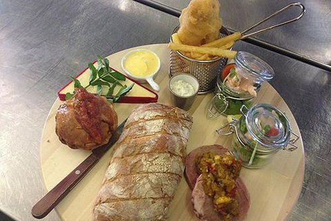 Sette Posta - Yamba Accommodation 15