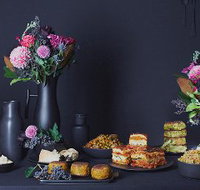 Let Them Eat - Yamba Accommodation