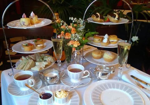 The Palm Court Tea Salon - Yamba Accommodation 17