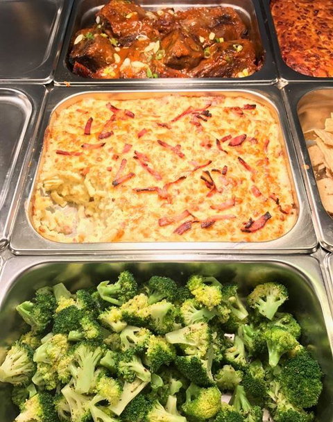 Famished Homestyle Food Bar - Yamba Accommodation 8