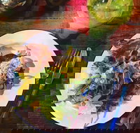 Big Table - Yamba Accommodation