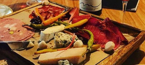 Paddock & Vine - Yamba Accommodation 3
