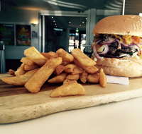 Premier Hotel - Yamba Accommodation
