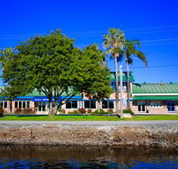 Tea Gardens HotelMotel