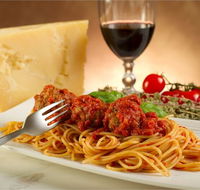 Domenicos on KingsItalian Restaurant - Yamba Accommodation