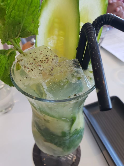 Edgewater Dining & Lounge - Yamba Accommodation 5