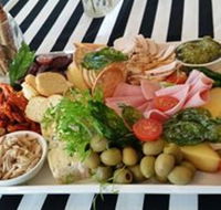Marque Bar  Grill - Yamba Accommodation