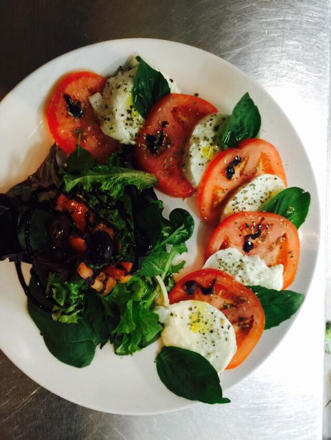 Artimino Ristorante Italiano - Yamba Accommodation 2