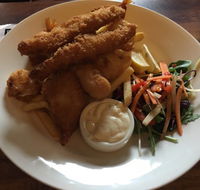 The Empire Hotel - Yamba Accommodation