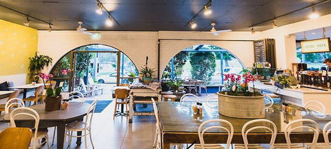 Armchair Collective - Yamba Accommodation 2