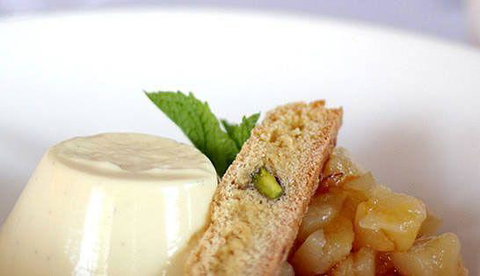 The Foreshore Bar & Restaurant - Yamba Accommodation 7