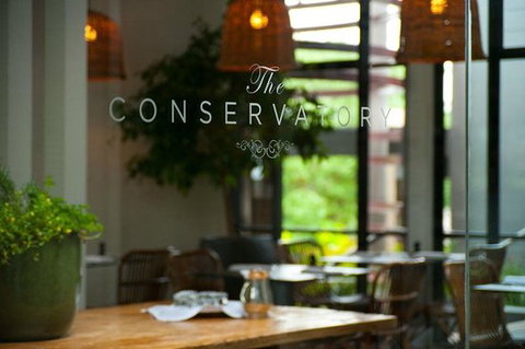 The Conservatory - Yamba Accommodation 0