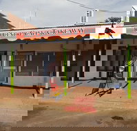 Red Centre Cafe and Takeaway - Yamba Accommodation