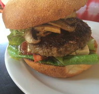 Jules shoppe - Yamba Accommodation