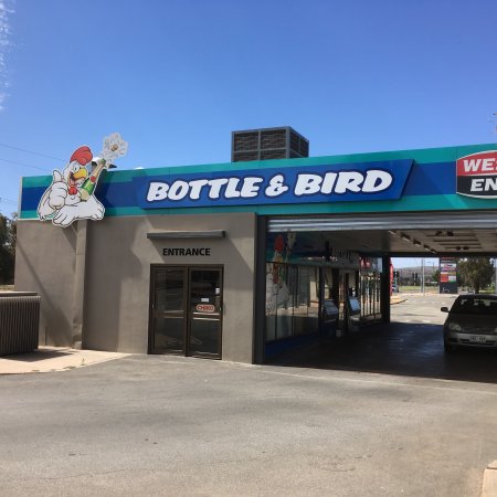 Bottle & Bird - Yamba Accommodation 0