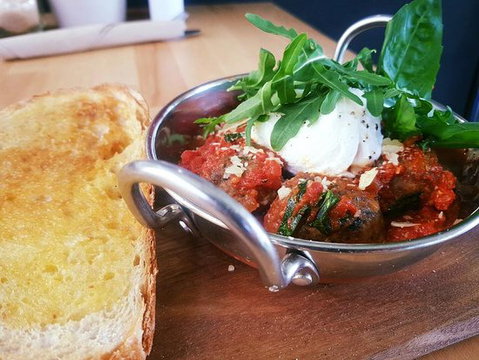 Around The Corner Cafe - Yamba Accommodation 0
