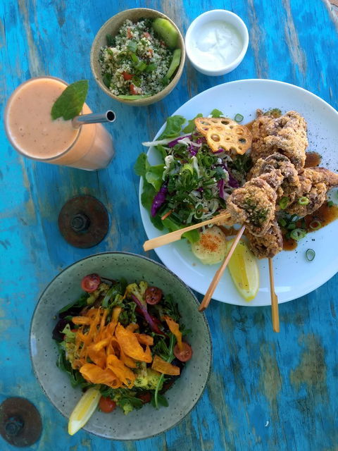 ZeeCaf. Nosh Co. - Yamba Accommodation 1