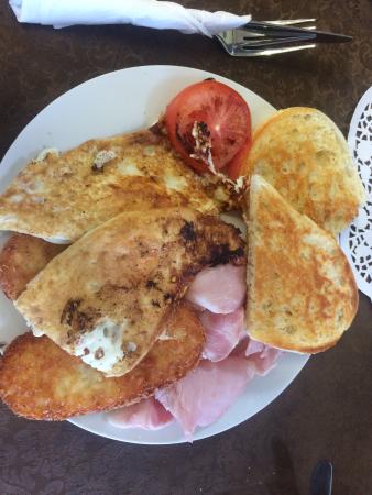 Ally's On Kingaroy Street - Yamba Accommodation 0