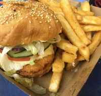 De Lish Fish  Kings - Yamba Accommodation