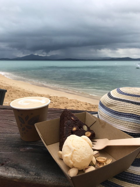Sunset Bar Dunk Island - Yamba Accommodation 3
