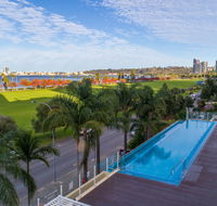 Crowne Plaza Perth - Yamba Accommodation