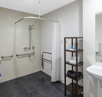 Meriton Serviced Apartments North Sydney - Yamba Accommodation