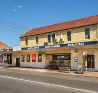 Nightcap at Regents Park Hotel - Yamba Accommodation