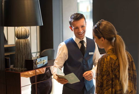 Mayfair Hotel - Yamba Accommodation 1