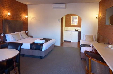 Meramie Motor Inn - Yamba Accommodation 7