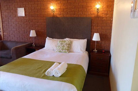 Meramie Motor Inn - Yamba Accommodation 8