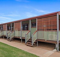 Discovery Parks Emerald - Yamba Accommodation