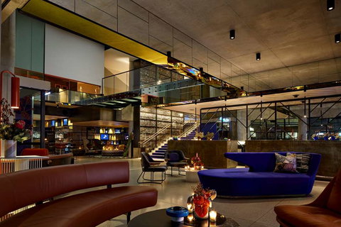 QT Melbourne - Yamba Accommodation 2