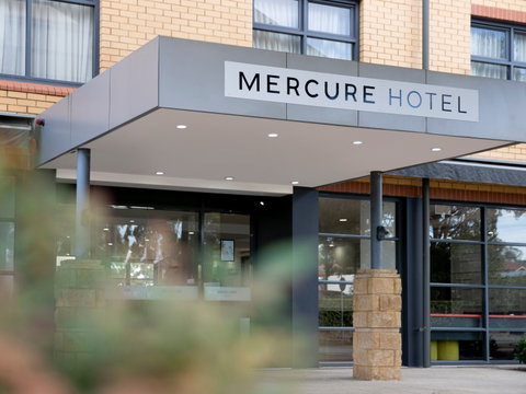 Mercure Sydney Blacktown - Yamba Accommodation 1