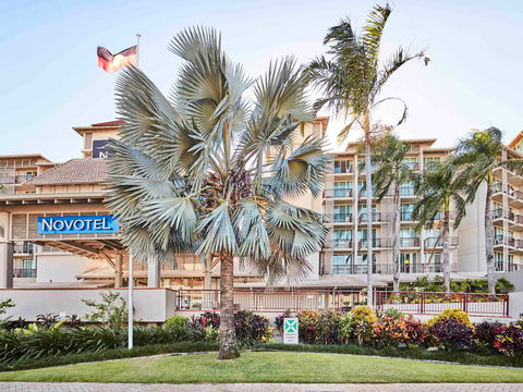 Novotel Cairns Oasis Resort - Yamba Accommodation 0