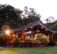 Trinity Beach Palace - Yamba Accommodation