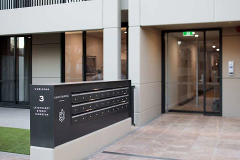 Knightsbridge Canberra - Yamba Accommodation 2