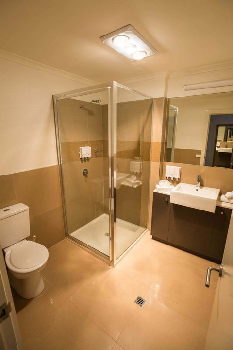 Bairnsdale International - Yamba Accommodation 3